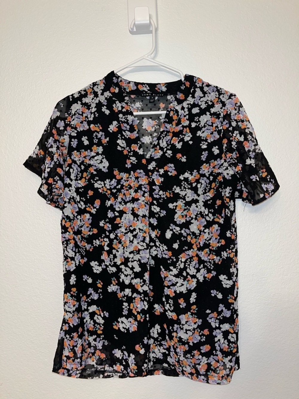 Black Floral V-Neck Short Sleeve Blouse